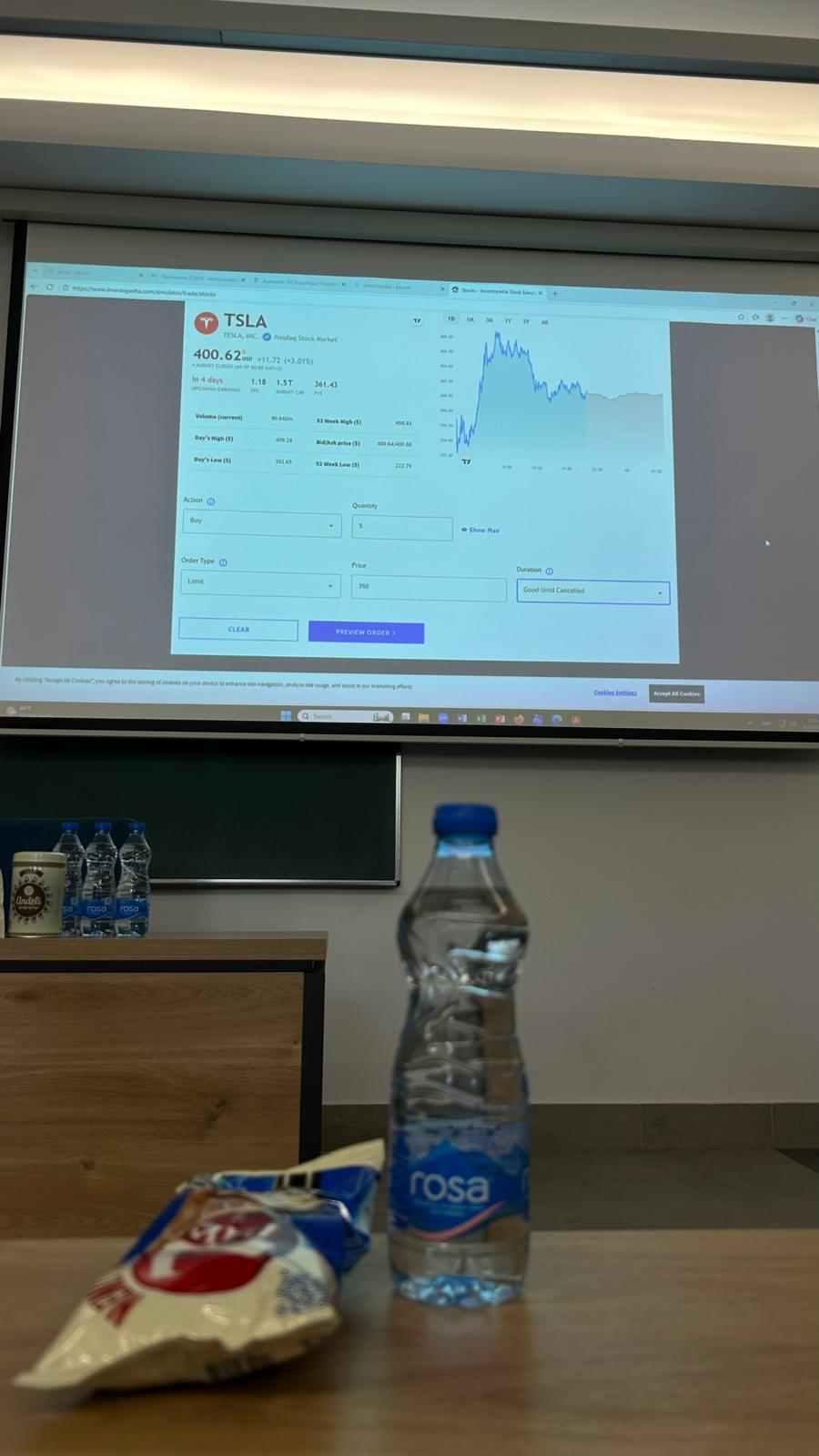 Simulator trgovanja akcijama na radionici